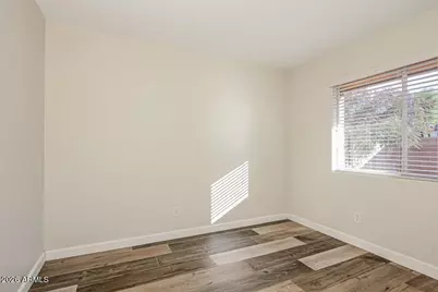 2902 W Irma Lane, Phoenix, AZ 85027 - Photo 10
