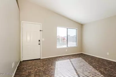 3154 W Via Montoya Drive, Phoenix, AZ 85027 - Photo 4