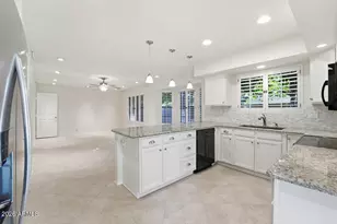 5720 E Le Marche Ave, Scottsdale, AZ 85254 - Photo 20