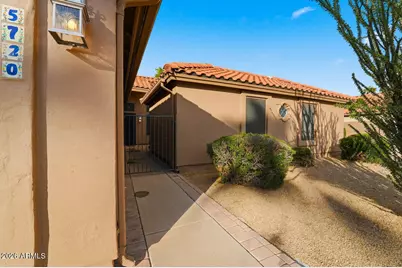 5720 E Le Marche Avenue, Scottsdale, AZ 85254 - Photo 4