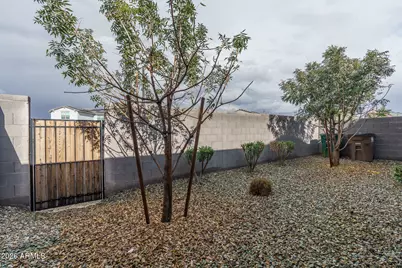 14058 W Hubbell Street, Goodyear, AZ 85395 - Photo 32