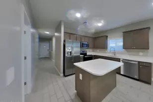 36615 N Iberian Dr., San Tan Valley, AZ 85143 - Photo 4