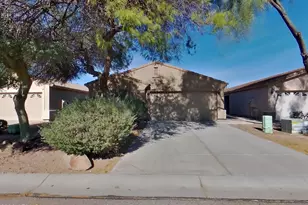 818 E Tucci St, San Tan Valley, AZ 85140 - Photo 1