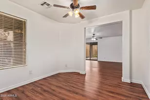 959 W Desert Hills Dr, San Tan Valley, AZ 85143 - Photo 6