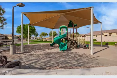 959 W Desert Hills Drive, San Tan Valley, AZ 85143 - Photo 36