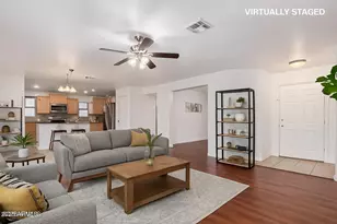 959 W Desert Hills Dr, San Tan Valley, AZ 85143 - Photo 10