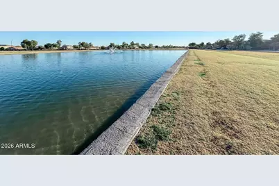 20587 N Saratoga Way, Surprise, AZ 85374 - Photo 6