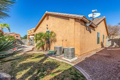45713 W Mountain View Road, Maricopa, AZ 85139 - Photo 10