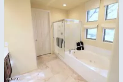 9082 E Mohawk Lane, Scottsdale, AZ 85255 - Photo 12