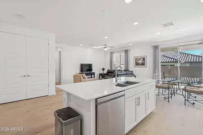 24947 N 172nd Lane, Surprise, AZ 85387 - Photo 8