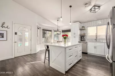 3206 S 81st Avenue, Phoenix, AZ 85043 - Photo 6