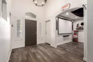 3206 S 81st Ave, Phoenix, AZ 85043 - Photo 2