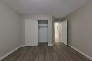 8511 W Orange Dr, Glendale, AZ 85305 - Photo 12