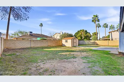 6233 W Desert Hills Drive, Glendale, AZ 85304 - Photo 42