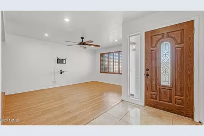 6233 W Desert Hills Drive, Glendale, AZ 85304 - Photo 4