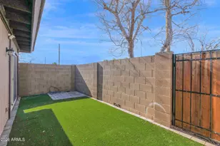 1808 E Center Ln, Tempe, AZ 85281 - Photo 22