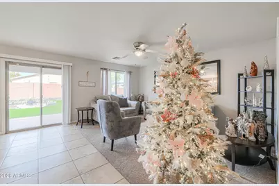 560 W Lucky Penny Place, Casa Grande, AZ 85122 - Photo 16