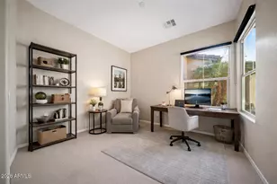 13042 W Pinnacle Vista Dr, Peoria, AZ 85383 - Photo 4