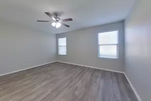 15612 W Port Au Prince Ln, Surprise, AZ 85379 - Photo 8