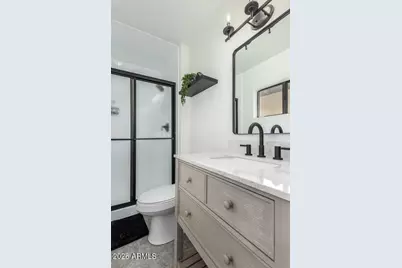 4511 N 31st Place, Phoenix, AZ 85016 - Photo 16