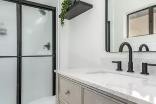 4511 N 31st Pl, Phoenix, AZ 85016 - Photo 16