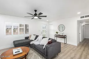 4511 N 31st Pl, Phoenix, AZ 85016 - Photo 2