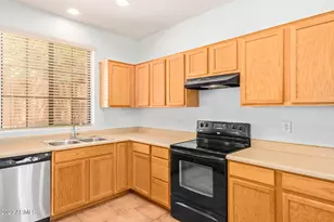 2390 W Sleepy Ranch Rd, Phoenix, AZ 85085 - Photo 10