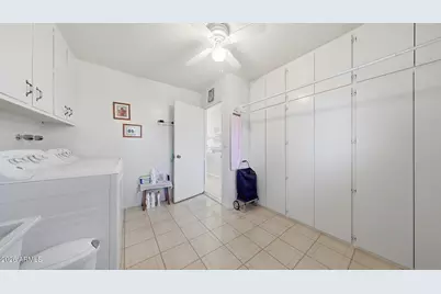 10631 W Roundelay Circle, Sun City, AZ 85351 - Photo 36