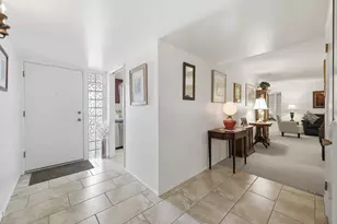 10631 W Roundelay Cir, Sun City, AZ 85351 - Photo 12