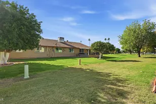 10631 W Roundelay Cir, Sun City, AZ 85351 - Photo 38