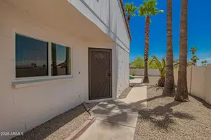 9411 S 45th Pl, Phoenix, AZ 85044 - Photo 32