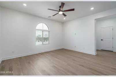 13464 N 157th Lane, Surprise, AZ 85379 - Photo 8