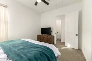 3874 W Serpentine Dr, San Tan Valley, AZ 85144 - Photo 40