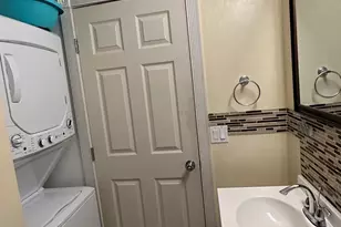 6108 W Pinchot Ave, Phoenix, AZ 85033 - Photo 40