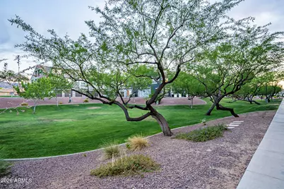 5851 S 23rd Way, Phoenix, AZ 85040 - Photo 18