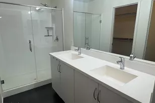 5851 S 23rd Way, Phoenix, AZ 85040 - Photo 12