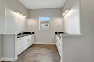 20705 W Berridge Ln, Buckeye, AZ 85396 - Photo 14