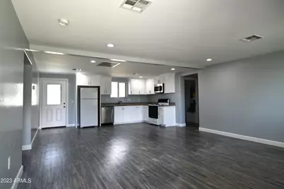 3018 W Hazelwood Street, Phoenix, AZ 85017 - Photo 2