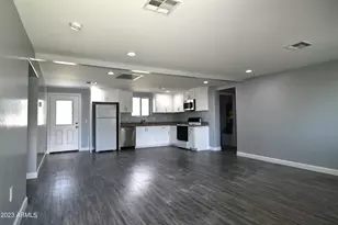 3018 W Hazelwood St, Phoenix, AZ 85017 - Photo 2