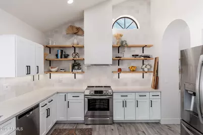 5010 E Nisbet Road, Scottsdale, AZ 85254 - Photo 12