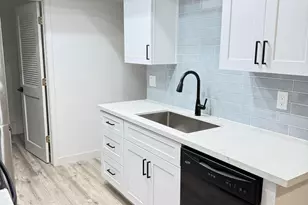 1976 N Lemon Tree Ln, Chandler, AZ 85224 - Photo 10