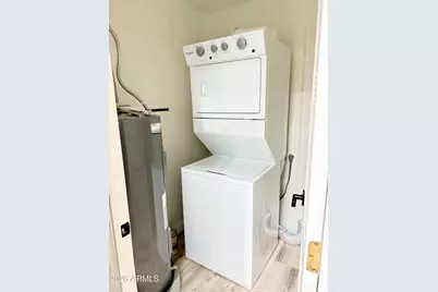 1976 N Lemon Tree Lane #25, Chandler, AZ 85224 - Photo 8