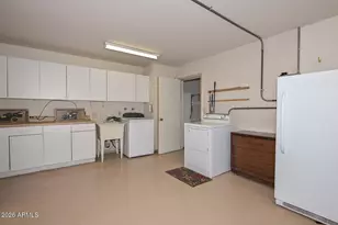 10734 W El Capitan Cir, Sun City, AZ 85351 - Photo 36