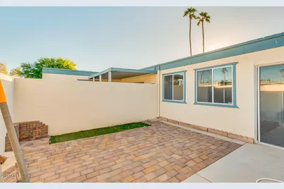 10030 W Royal Oak Road #C, Sun City, AZ 85351 - Photo 8