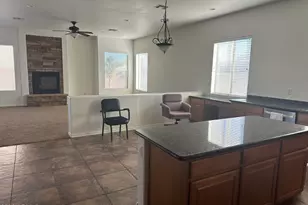 26603 N 59th Ln, Phoenix, AZ 85083 - Photo 2