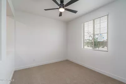 13472 N 157th Lane, Surprise, AZ 85379 - Photo 12