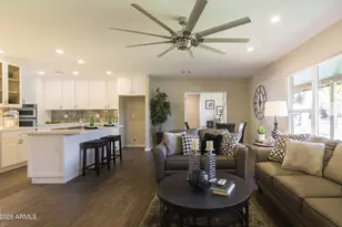 2026 S El Camino Dr, Tempe, AZ 85281 - Photo 4