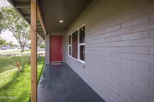 2026 S El Camino Dr, Tempe, AZ 85281 - Photo 2