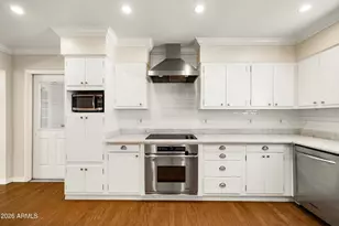 3421 E Camelback Rd, Phoenix, AZ 85018 - Photo 10