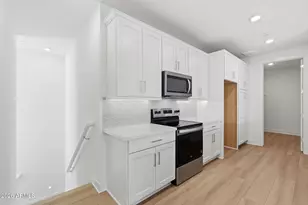 2121 W Sonoran Desert Dr, Phoenix, AZ 85085 - Photo 4